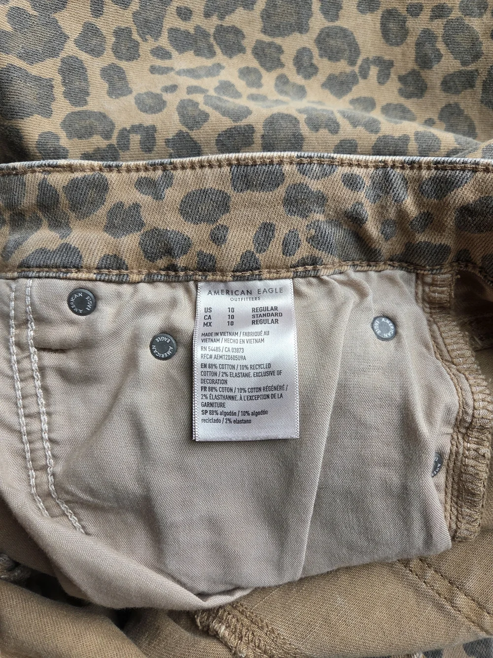 American Eagle Outfitters Brown Leopard Print Ankle Pants - Picture 3 of 3